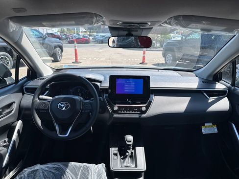 New 2026 Toyota Corolla Cross LE AWD/4WD image 10