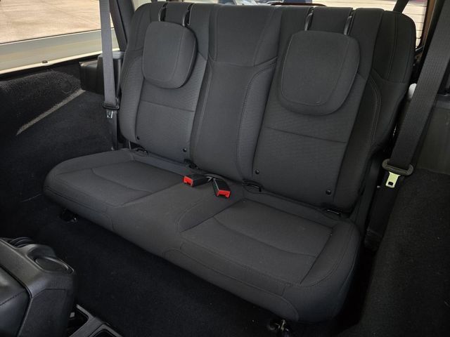 Used 2023 Jeep Wrangler Sport AWD/4WD image 29