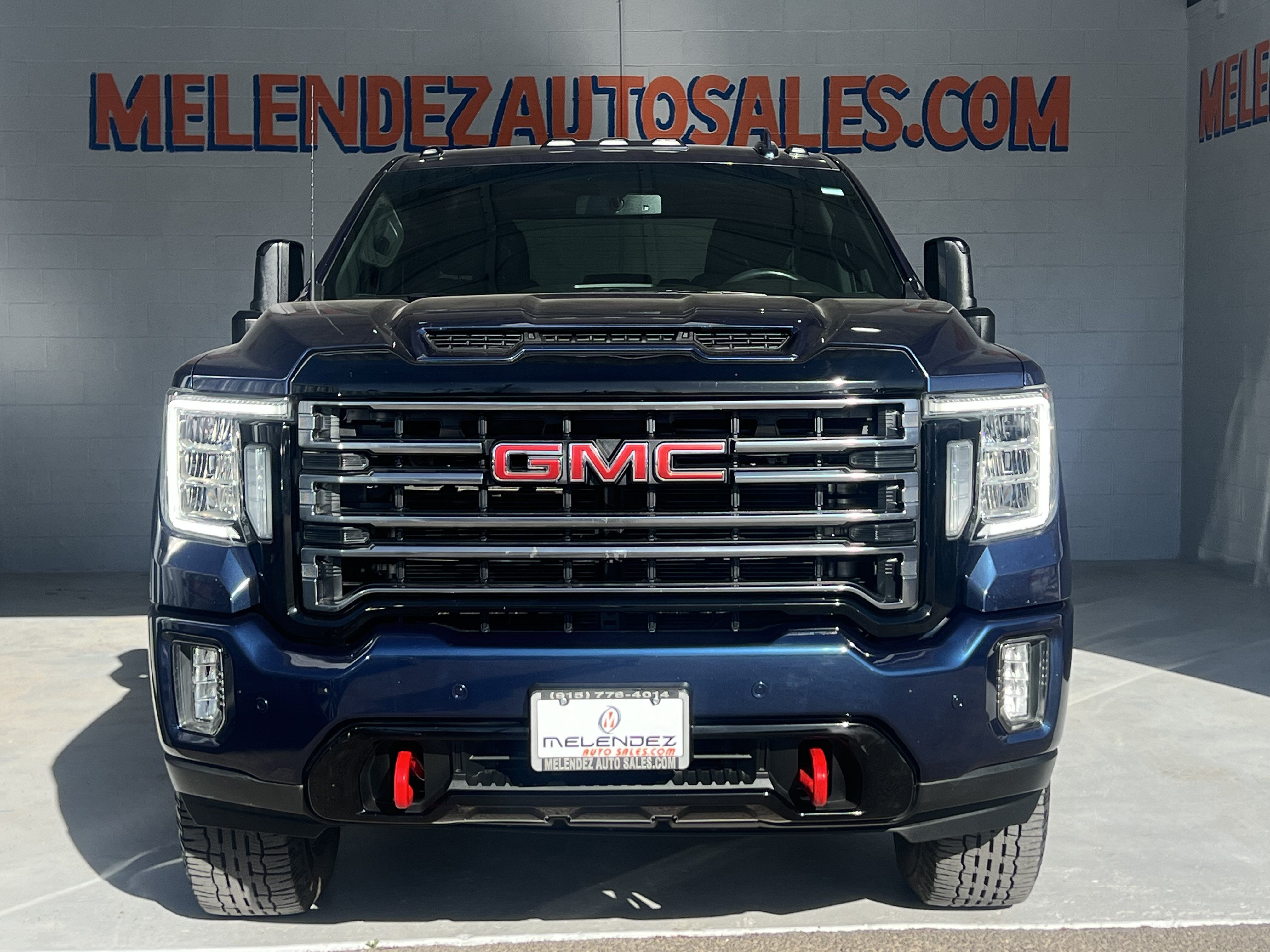 Used 2022 GMC Sierra 2500 AT4 AWD/4WD image 8