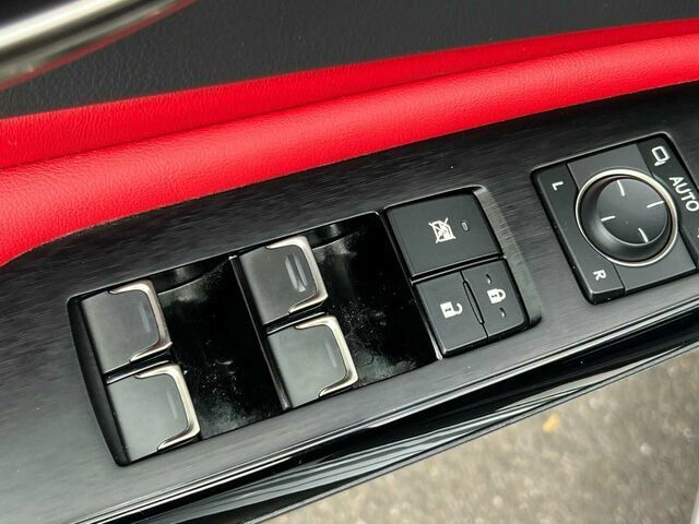 Used 2024 Lexus ES 300h F Sport FWD image 13
