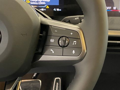 New 2026 BMW iX xDrive45 w/ M Sport Package image 30