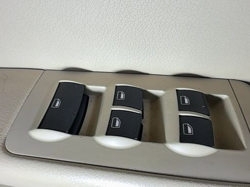 Used 2009 Audi A4 3.2 image 46