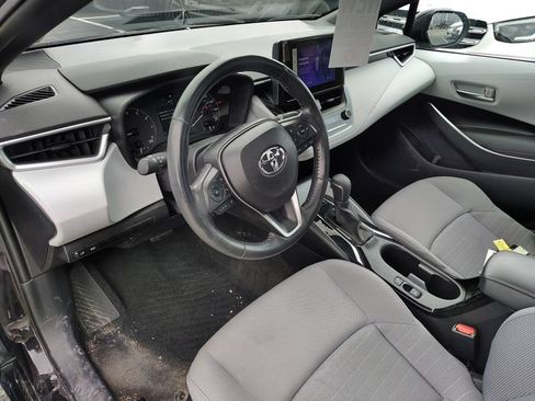 Used 2023 Toyota Corolla SE w/ SE Premium Package FWD image 11