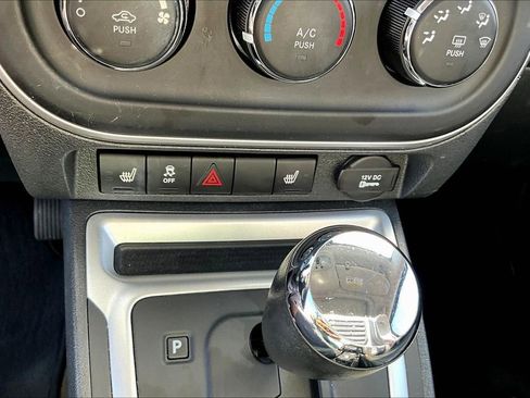 Used 2016 Jeep Compass High Altitude image 15