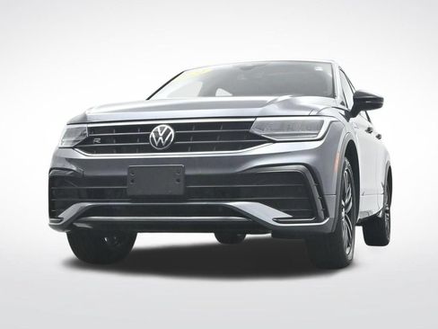 Used 2022 Volkswagen Tiguan SE R-Line AWD/4WD image 37