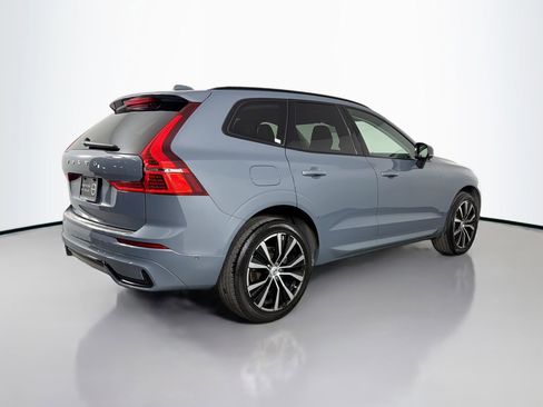 Certified 2023 Volvo XC60 B5 Plus w/ Climate Package image 6