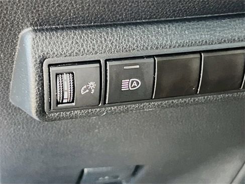 Used 2024 Toyota Corolla LE image 14