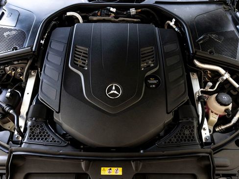 New 2026 Mercedes-Benz S 580 4MATIC Sedan image 15