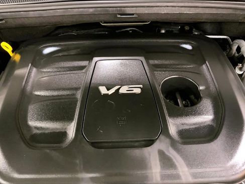 Used 2016 Jeep Grand Cherokee Laredo 75th Anniversary image 32