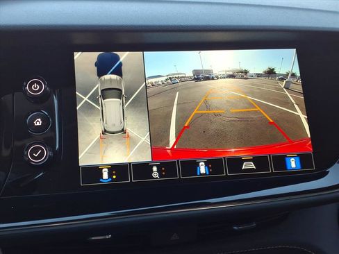 Used 2023 Buick Envision Avenir image 21