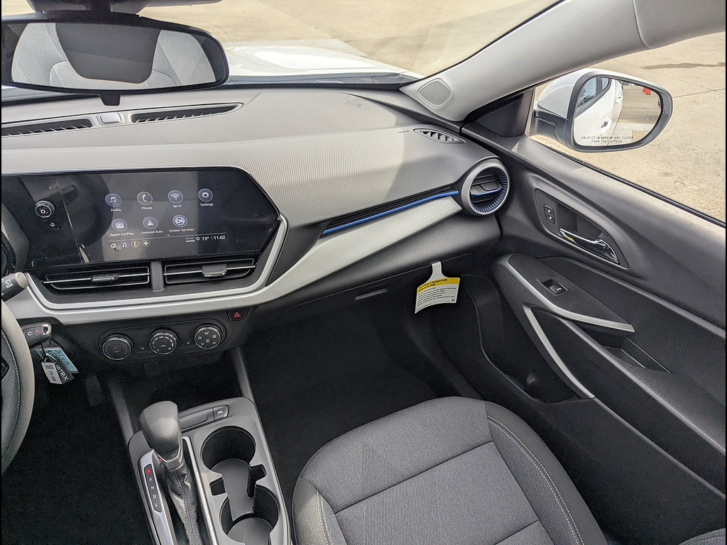 New 2026 Chevrolet Trax LS w/ LS Convenience Package FWD image 17
