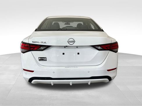 Used 2024 Nissan Sentra S FWD image 4