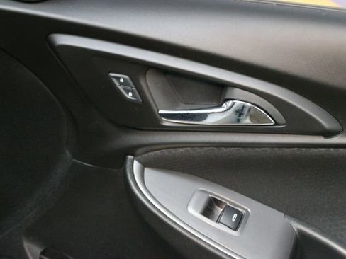 Used 2024 Chevrolet Malibu LT w/ Sport Edition FWD image 9