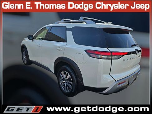 Used 2022 Nissan Pathfinder SL image 7