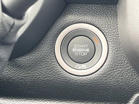 New 2026 RAM 3500 Big Horn AWD/4WD image 33