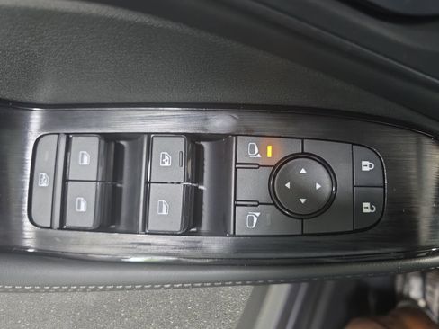New 2026 Nissan Rogue SV w/ Cold Weather Package AWD/4WD image 27
