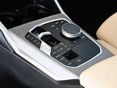 New 2026 BMW 330i Sedan w/ M Sport Package image 14