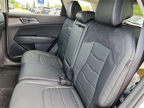 New 2026 Kia Sportage SX image 15