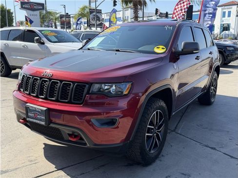 Used 2020 Jeep Grand Cherokee Trailhawk AWD/4WD image 55