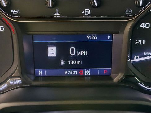 Used 2022 GMC Sierra 2500 AT4 w/ AT4 Preferred Package AWD/4WD image 13