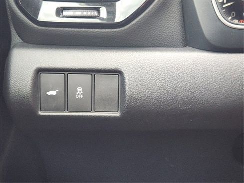 Used 2023 Honda Pilot Touring image 23