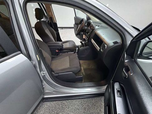 Used 2016 Jeep Compass Sport w/ Power Value Group FWD image 23