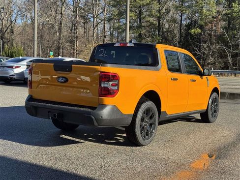 New 2026 Ford Maverick XLT w/ Equipment Group 301A image 19