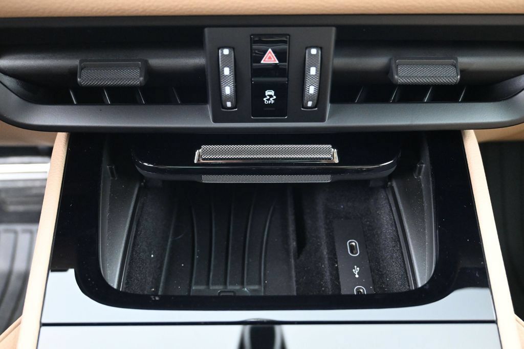 Certified 2026 Porsche Cayenne S AWD/4WD image 24