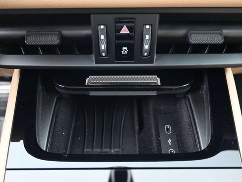 Certified 2026 Porsche Cayenne S AWD/4WD image 24