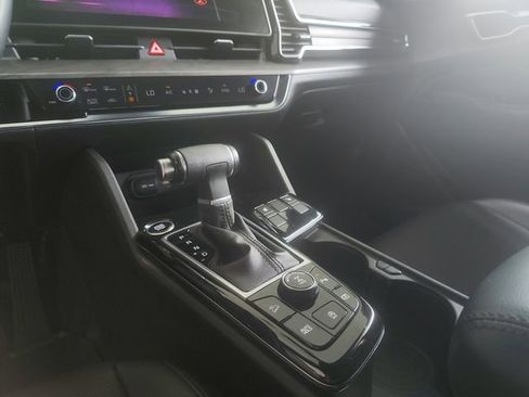 Certified 2023 Kia Sportage X-Line image 10