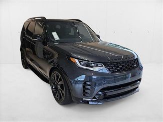 New 2025 Land Rover Discovery Dynamic SE AWD/4WD video 3