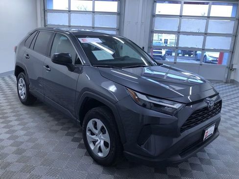Certified 2025 Toyota RAV4 LE image 36