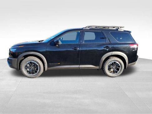 New 2025 Nissan Pathfinder Rock Creek image 2