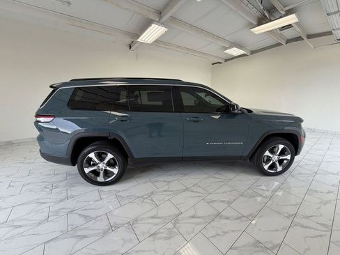 Used 2026 Jeep Grand Cherokee L Limited image 9