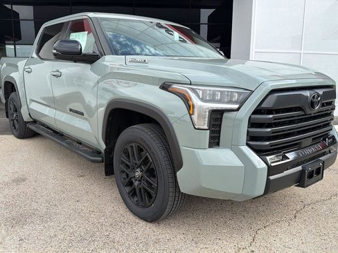 New 2026 Toyota Tundra Limited AWD/4WD image 2
