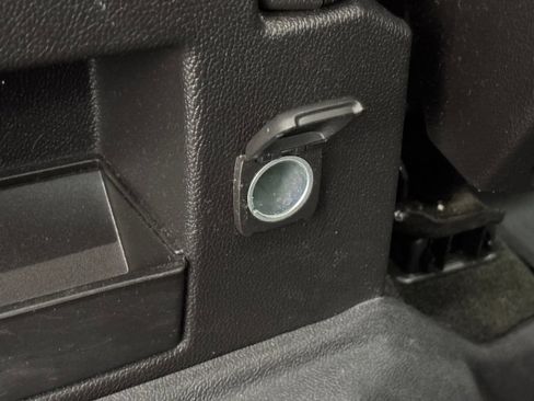 Used 2017 Chevrolet Silverado 1500 LT w/ All Star Edition AWD/4WD image 40