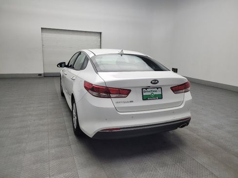 Used 2016 Kia Optima LX w/ LX Convenience Package image 5