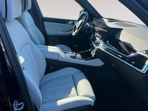 New 2026 BMW X5 xDrive40i w/ M Sport Package image 15