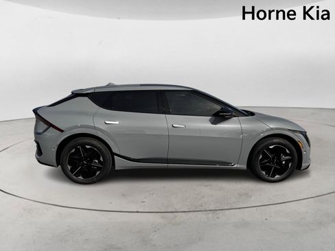 New 2025 Kia EV6 GT-Line image 3