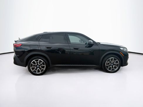 Used 2026 BMW X2 xDrive28i AWD/4WD image 10