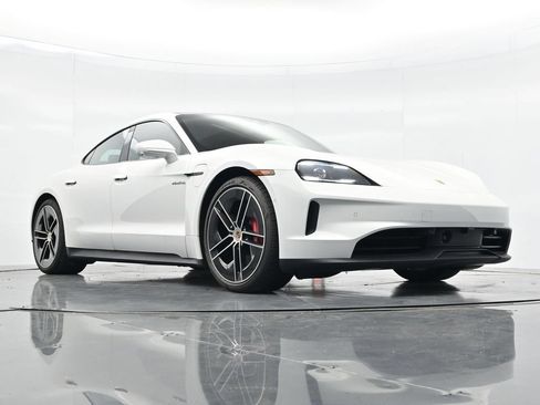 Certified 2025 Porsche Taycan 4S AWD/4WD image 25