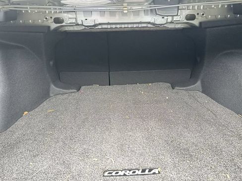 Used 2023 Toyota Corolla SE w/ Carpet Mat Package (TMS) FWD image 23
