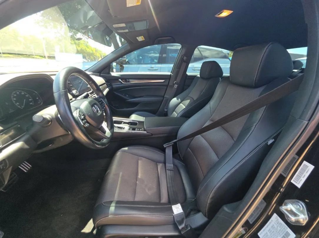 Used 2021 Honda Accord Sport image 7