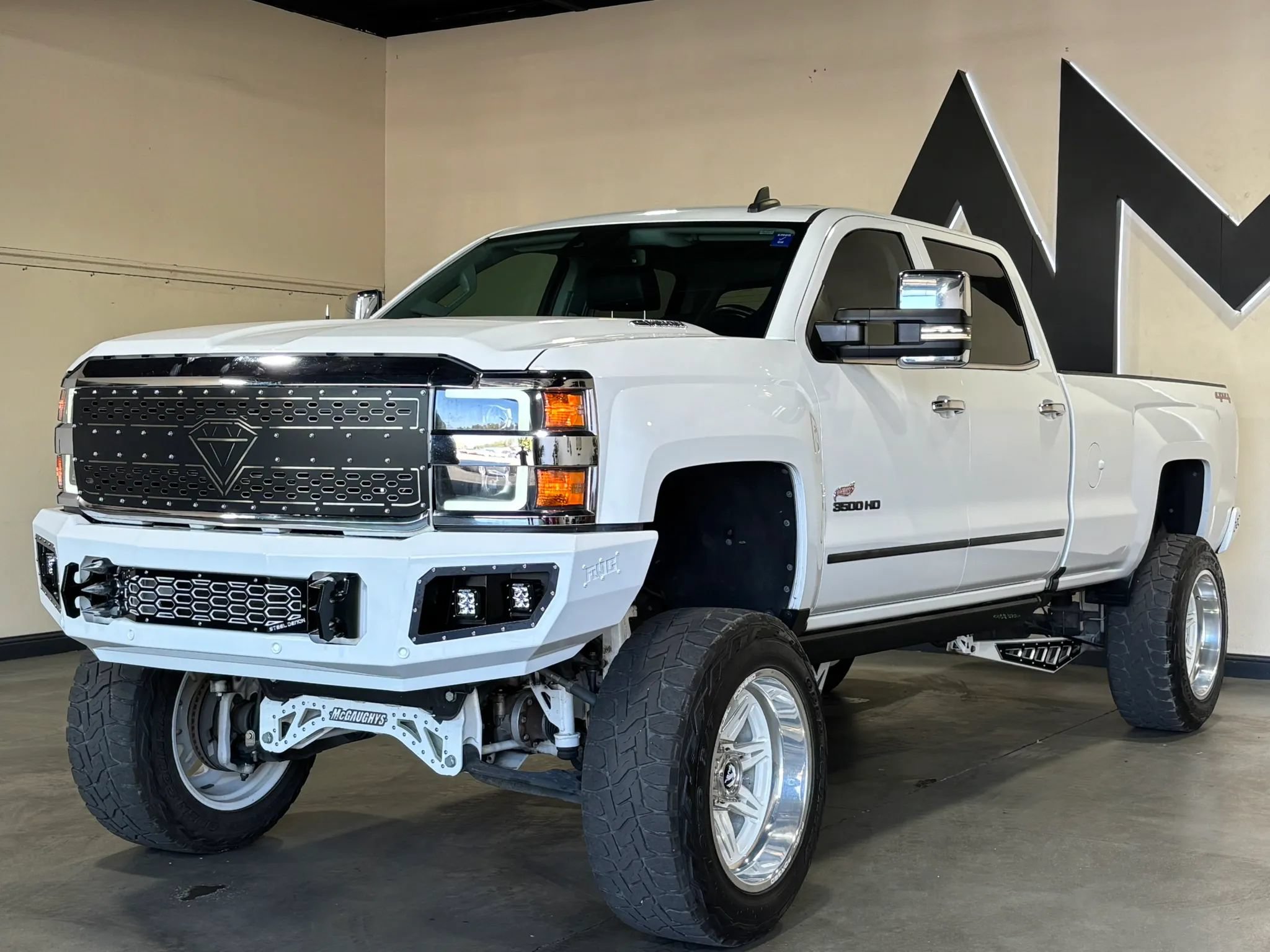 Used 2016 Chevrolet Silverado 3500 LTZ w/ Duramax Plus Package AWD/4WD image 1