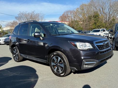 Used 2018 Subaru Forester 2.5i Premium image 4