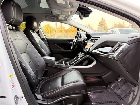 Used 2020 Jaguar I-PACE S image 43