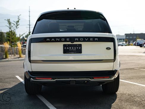 Used 2023 Land Rover Range Rover SE AWD/4WD image 12