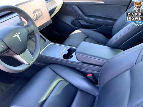 Used 2023 Tesla Model 3 Standard Range image 15