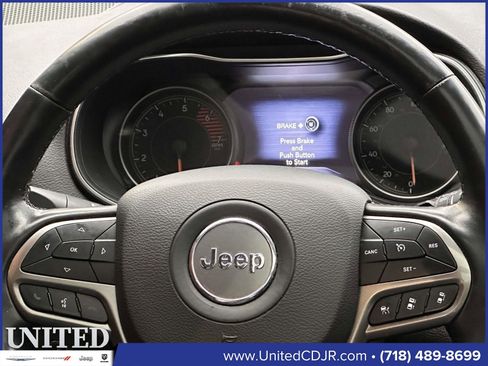 Used 2021 Jeep Cherokee Limited image 20