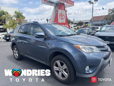 Used 2014 Toyota RAV4 XLE FWD image 1